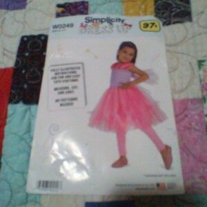 Simplicity Sewing Pattern W0249 Girl's Tutu Costume Sizes 2-7 Ballet Ballerina